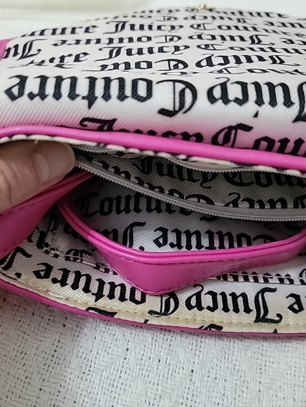 Juicy Couture Pink Crossbody Bag - Picture 8 of 9